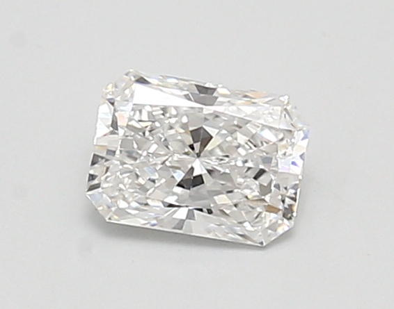0.69ct D VVS1 Radiant (IGI)