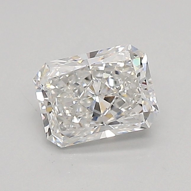 0.59ct F VVS2 Radiant (IGI)