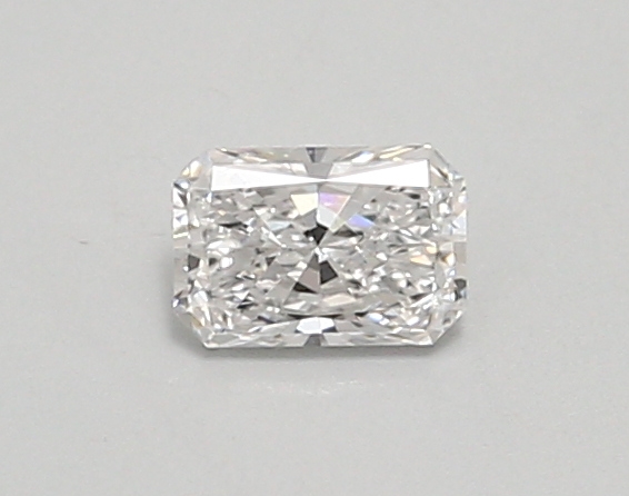 0.37ct D VVS2 Radiant (IGI)