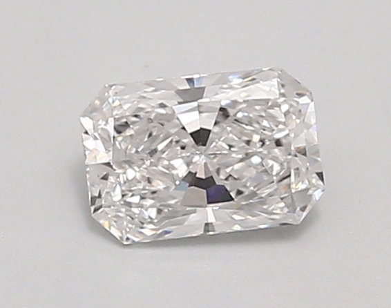 0.75ct E VVS2 Radiant (IGI)