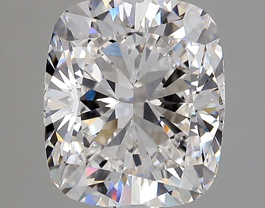 3.38ct H VVS2 Cushion (IGI)