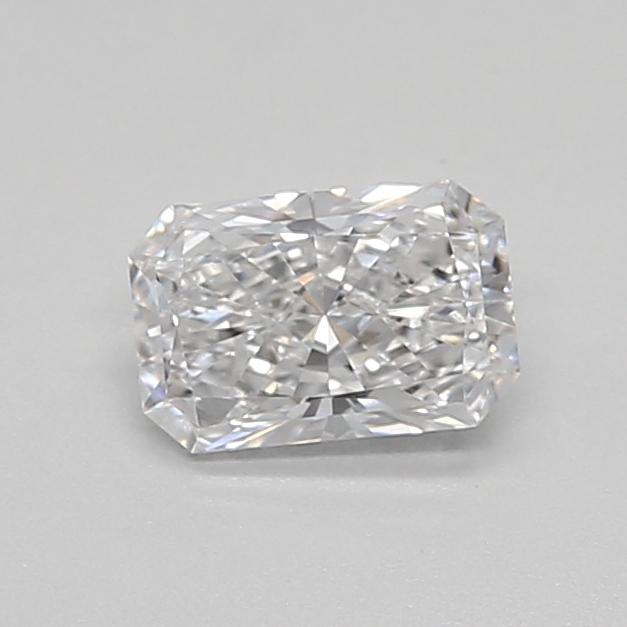 0.41ct D VVS2 Radiant (IGI)