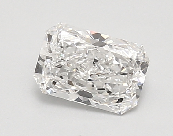 0.95ct E VVS2 Radiant (IGI)