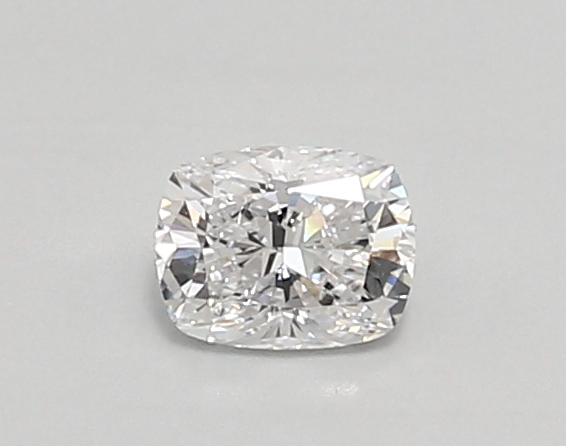 0.42ct D VVS2 Cushion (IGI)