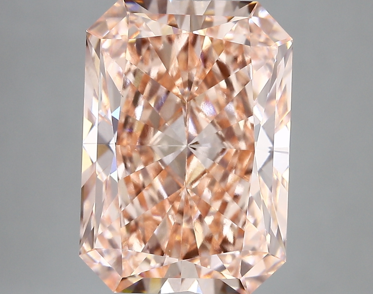 7.02ct FANCY VIVID  PINK VVS2 Radiant (IGI)