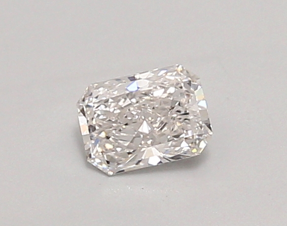 0.36ct F VVS1 Radiant (IGI)