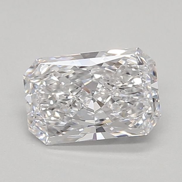 0.69ct D VVS2 Radiant (IGI)