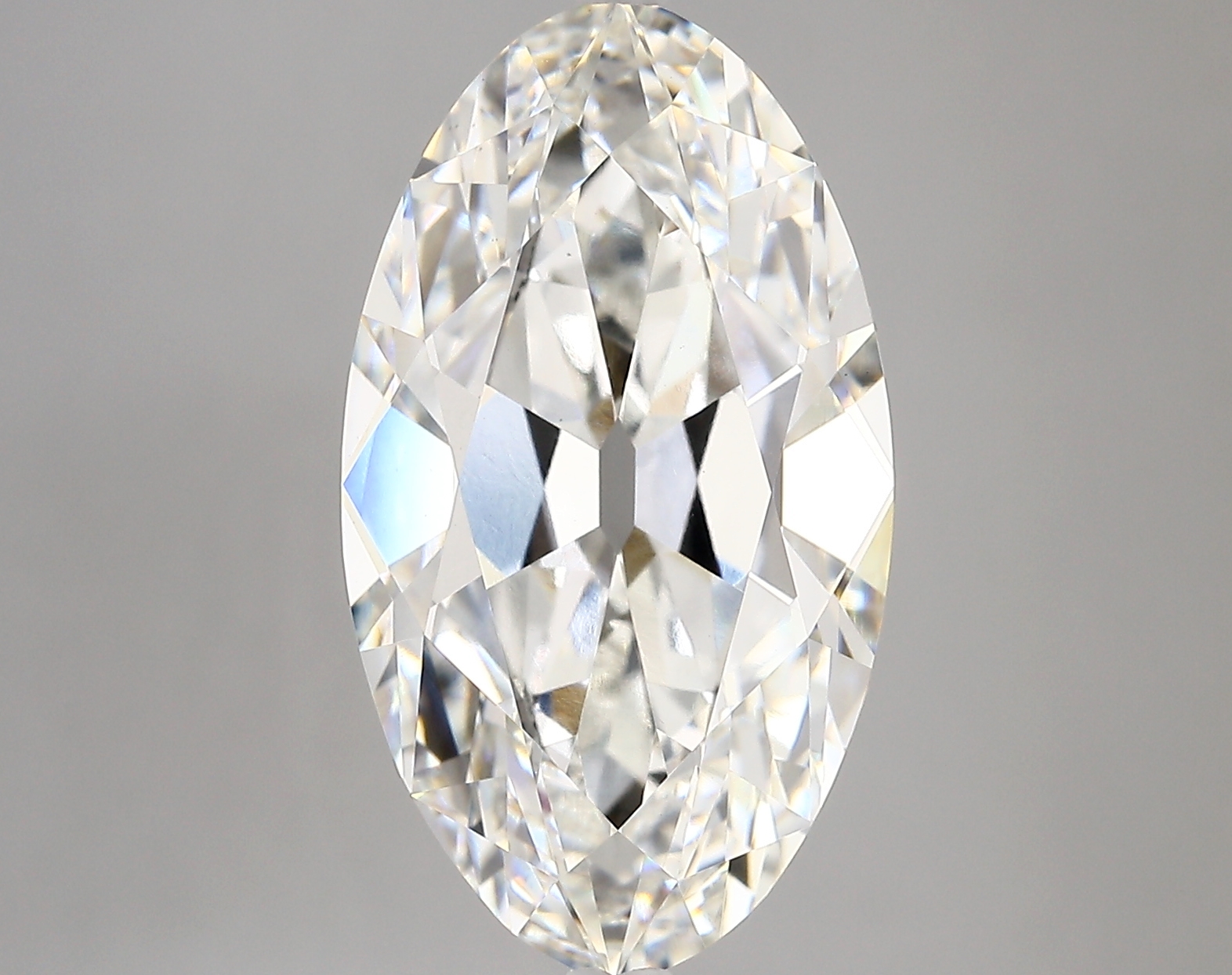7.48ct F VS1 Moval (IGI)