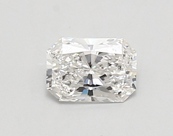 0.57ct E VVS2 Radiant (IGI)