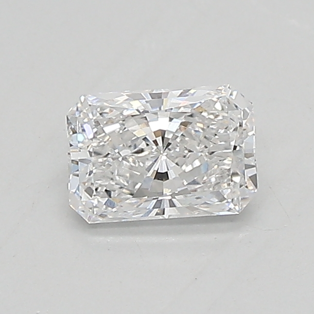 0.47ct D VVS2 Radiant (IGI)