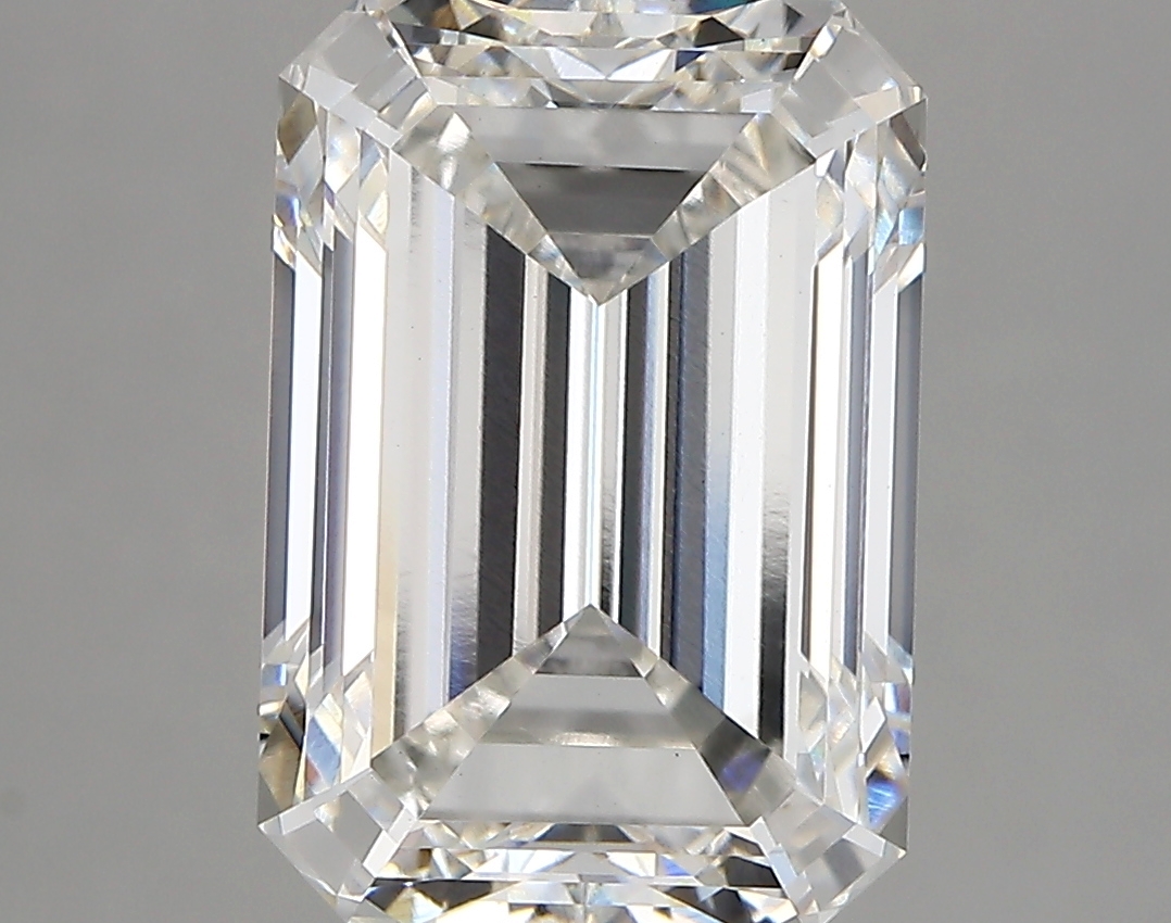 6.01ct G VVS2 Emerald (IGI)