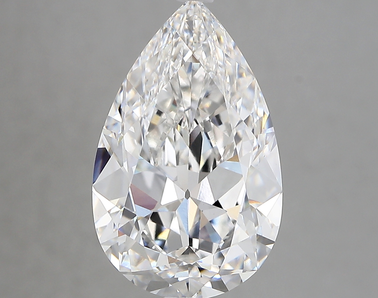 4.56ct E VVS2 Pear (IGI)