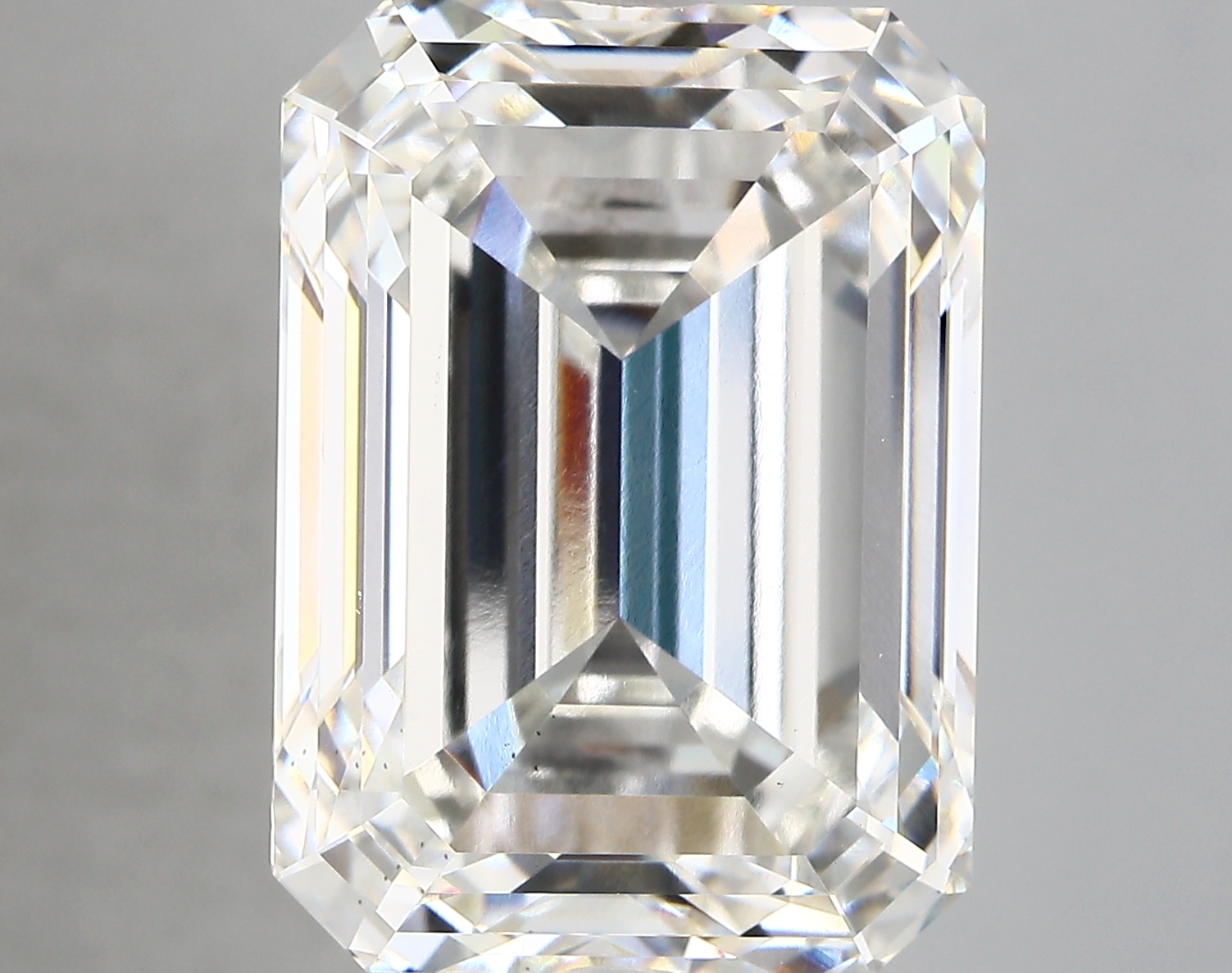 17.04ct G VS2 Emerald (IGI)