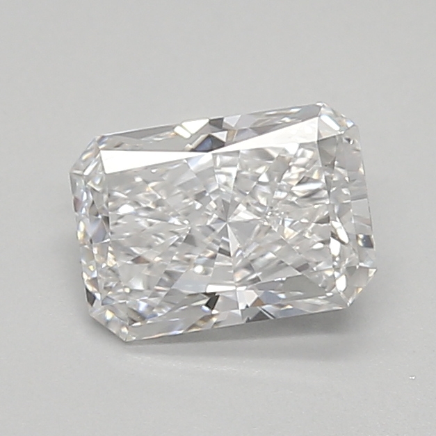 0.67ct E VVS1 Radiant (IGI)