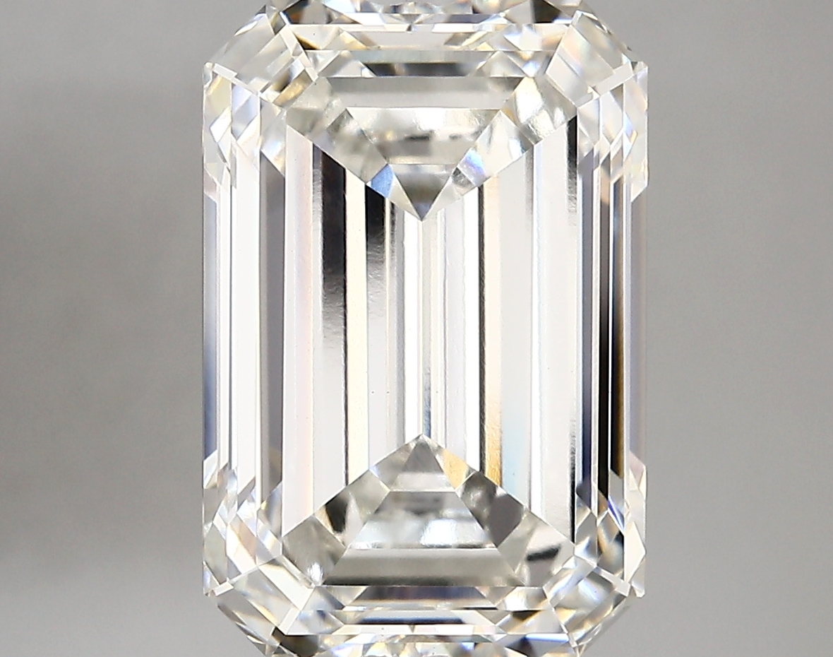 7.03ct G VS1 Emerald (IGI)