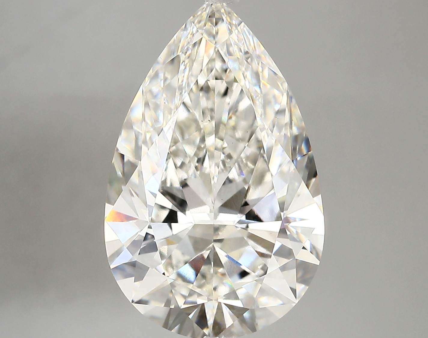 6.32ct G VS1 Pear (IGI)