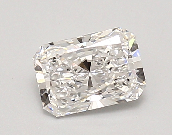 0.95ct E VVS2 Radiant (IGI)