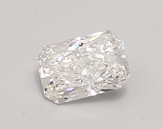 0.59ct E VS1 Radiant (IGI)