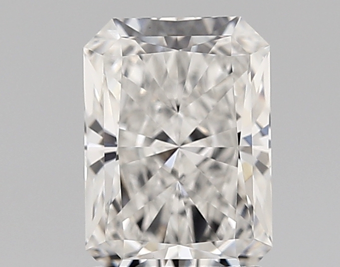 1.37ct E VVS2 Radiant (IGI)