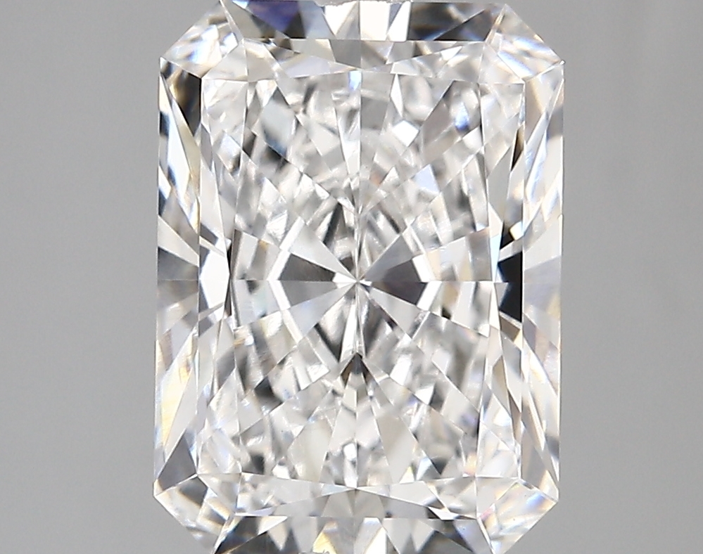 4.45ct D VVS2 Radiant (IGI)