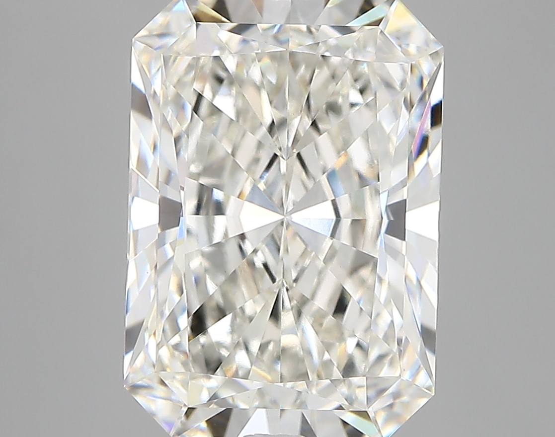 5.71ct G VVS2 Radiant (IGI)