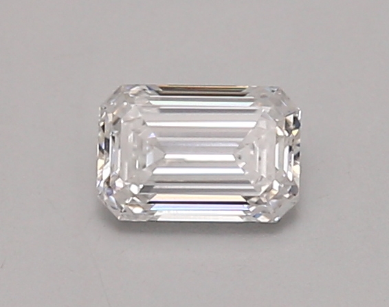 0.55ct E VVS2 Emerald (IGI)