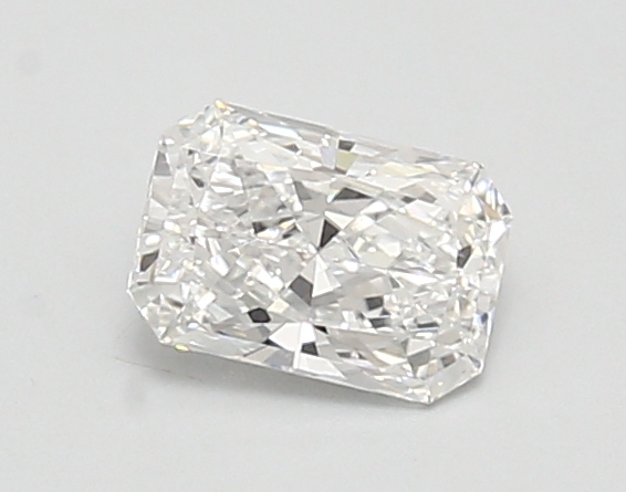 0.79ct E VVS2 Radiant (IGI)