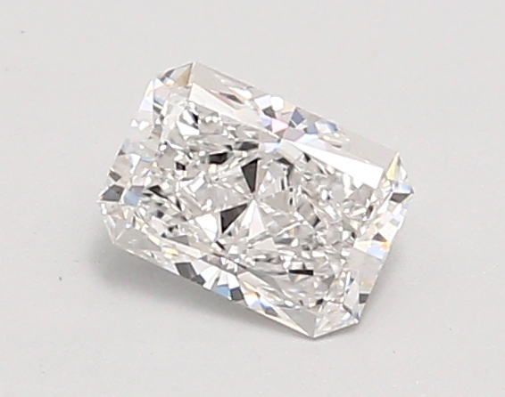 0.72ct D VVS2 Radiant (IGI)