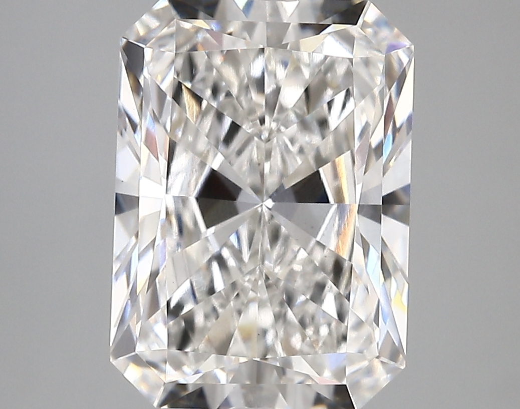 4.83ct E VVS2 Radiant (IGI)