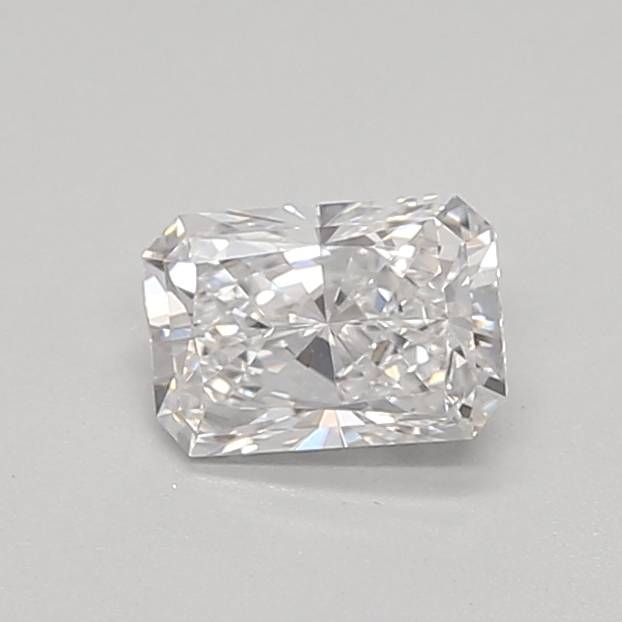 0.42ct D VVS1 Radiant (IGI)