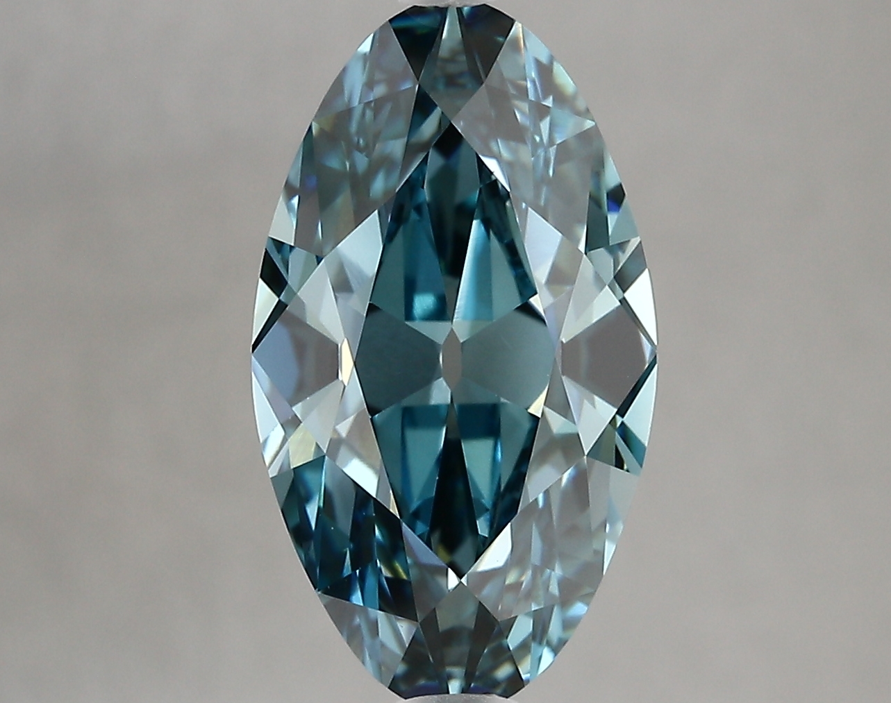 4.16ct FANCY VIVID  BLUE VVS2 Moval (IGI)