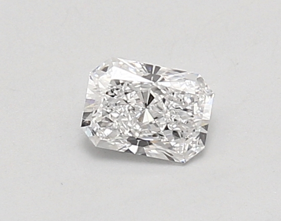 0.41ct D VVS2 Radiant (IGI)