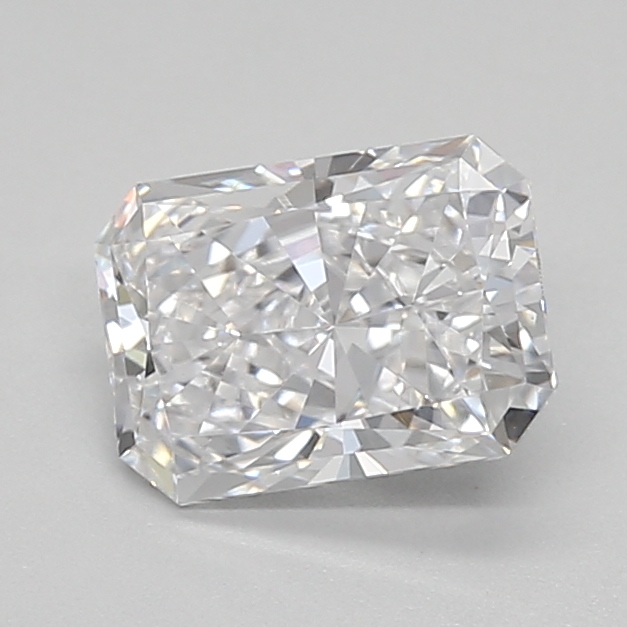 0.84ct D VVS2 Radiant (IGI)