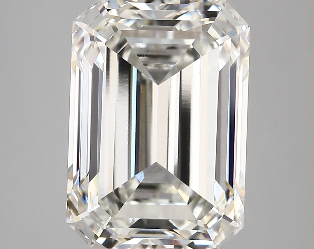 6.22ct F VVS2 Emerald (IGI)