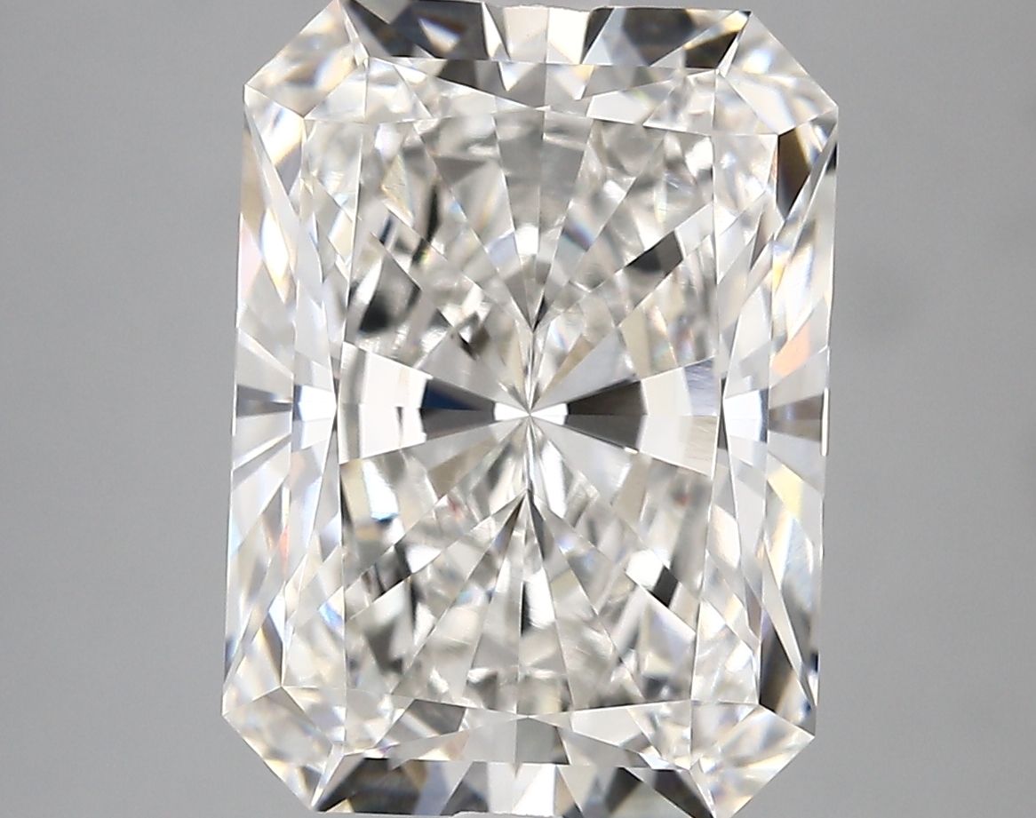 6.71ct F VVS1 Radiant (IGI)