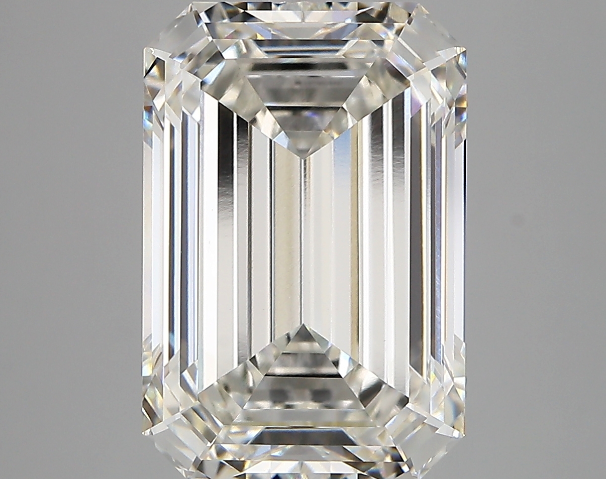 7.34ct G VVS2 Emerald (IGI)