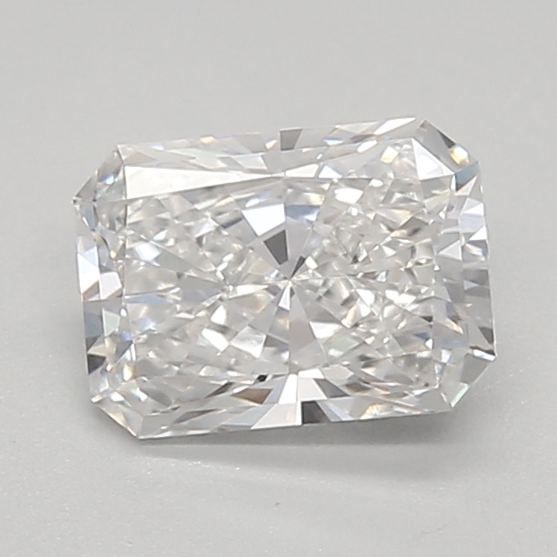 0.90ct E VVS2 Radiant (IGI)