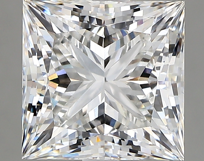 4.37ct E VVS2 Princess (IGI)