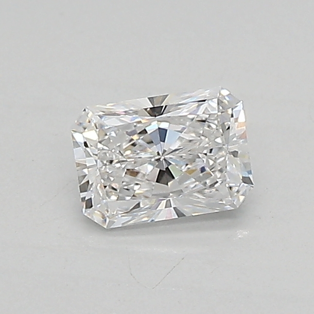 0.42ct D VVS2 Radiant (IGI)