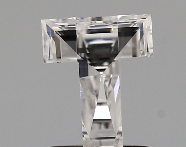 0.71ct E VVS2 T (IGI)