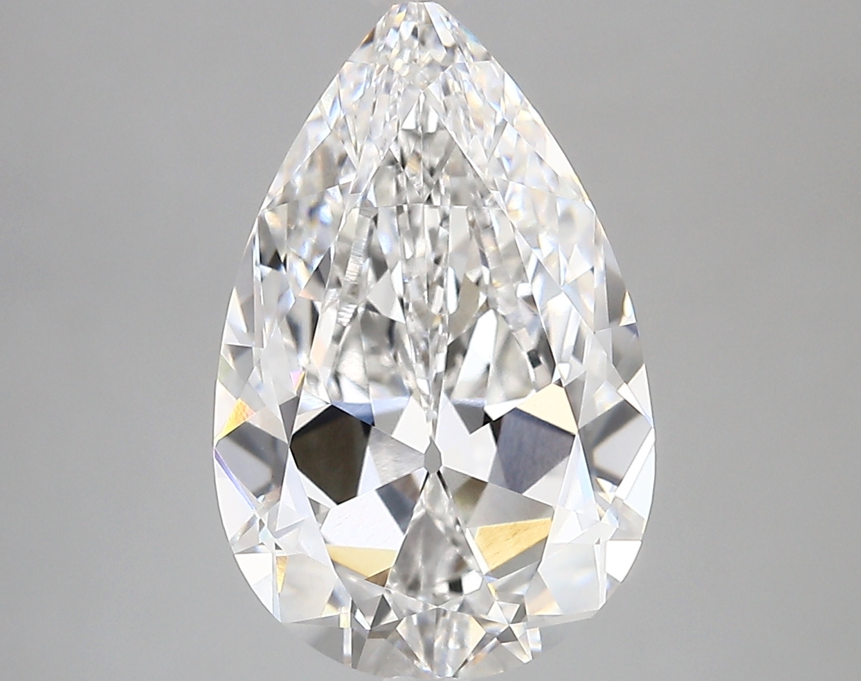 4.28ct E VVS2 Pear (IGI)