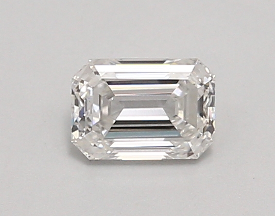 0.65ct E IF Emerald (IGI)