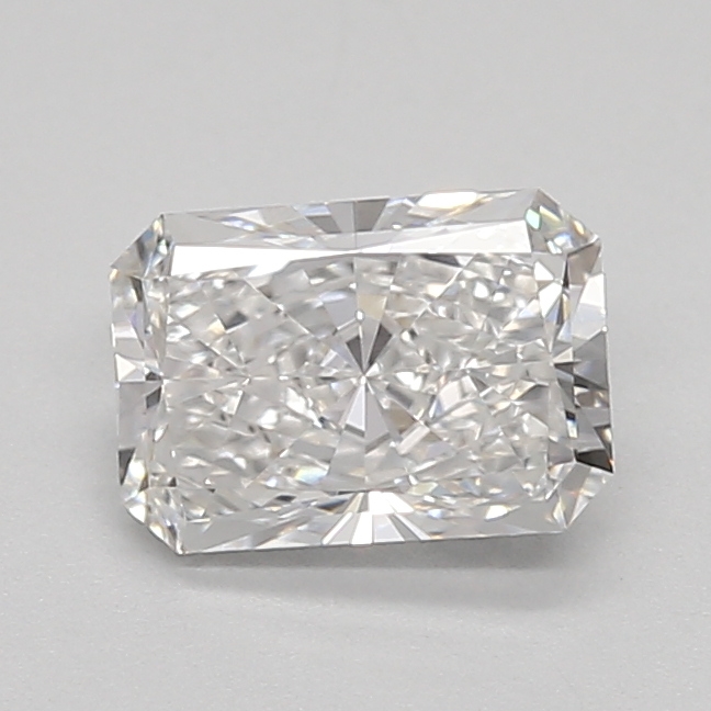 0.79ct E VVS1 Radiant (IGI)