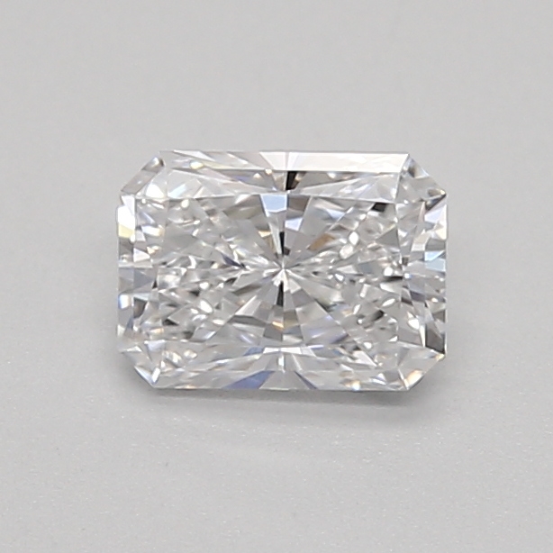 0.46ct D VVS2 Radiant (IGI)