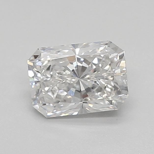0.62ct E VVS2 Radiant (IGI)