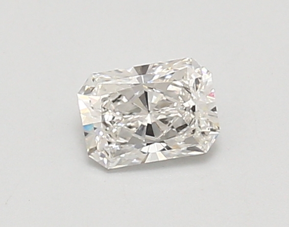 0.47ct F VS1 Radiant (IGI)