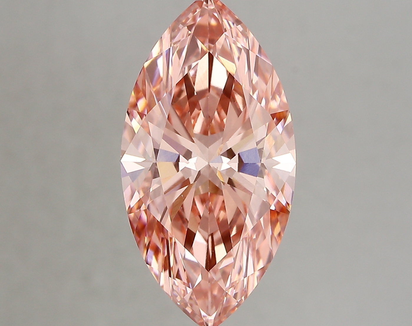 4.16ct FANCY VIVID  PINK VS1 Marquise (IGI)