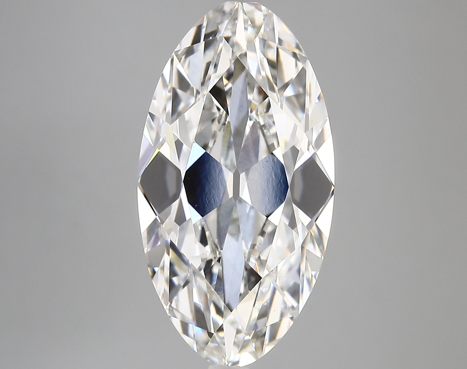 6.32ct F VVS2 Moval (IGI)