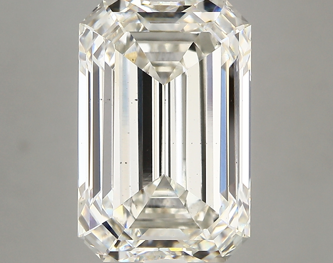 6.19ct H VS2 Emerald (IGI)