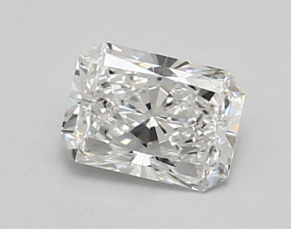 0.83ct E VVS2 Radiant (IGI)